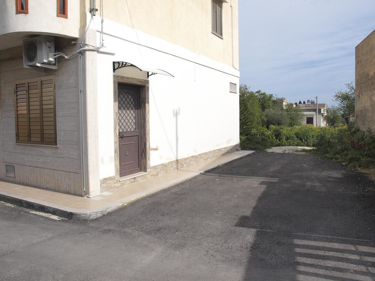 Casa Vacanze Mandorlo In Fiore Villa Avola Exterior photo